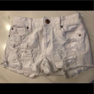 AEO RIPPED JEAN SHORTS